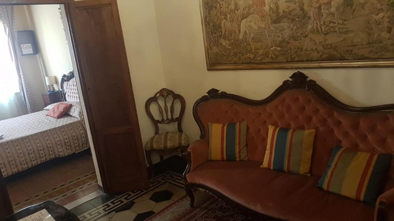 Centro Storico Pisa Panzió Kültér fotó