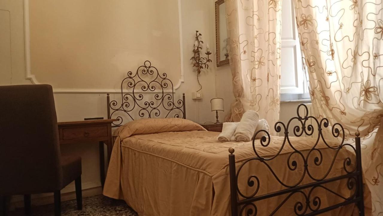 Centro Storico Pisa Panzió Kültér fotó